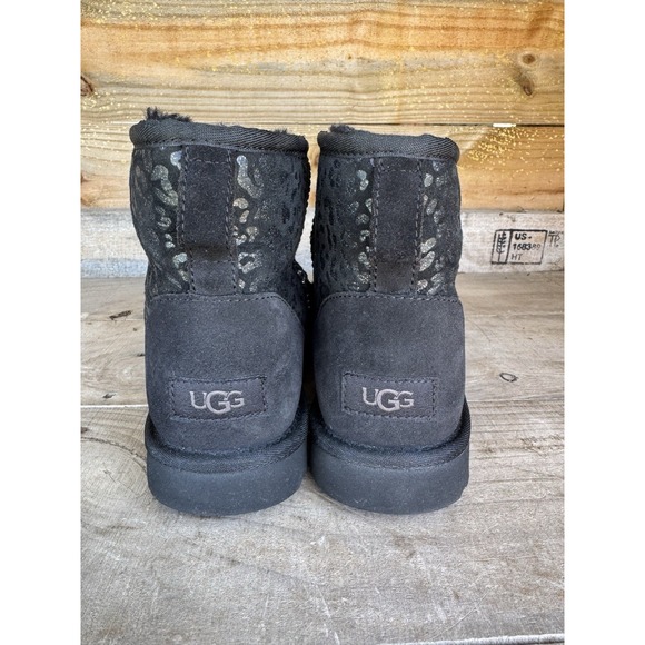 UGG Mini Snow leopard black leopard Ankle boots size 8 - Picture 7 of 16